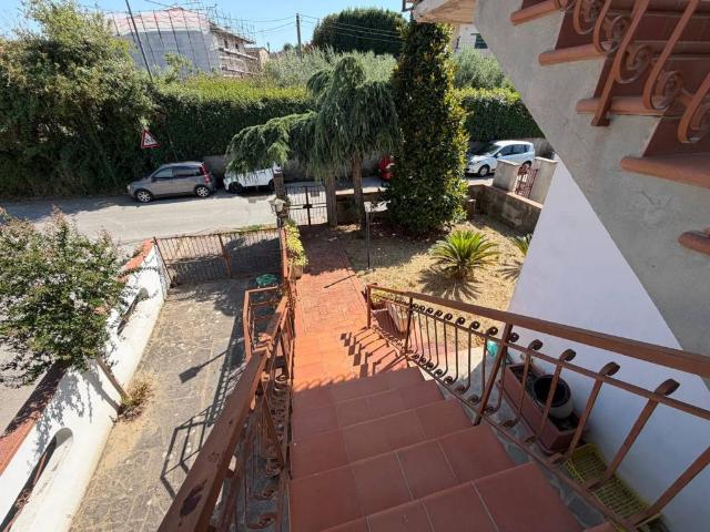 Villa in vendita a Quarrata PT