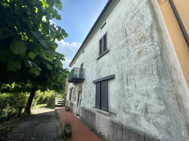 Villa in vendita a Pistoia PT