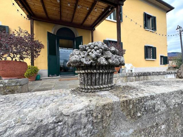 Villa in vendita a Pistoia PT