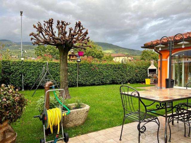 Villa in vendita a Pistoia PT