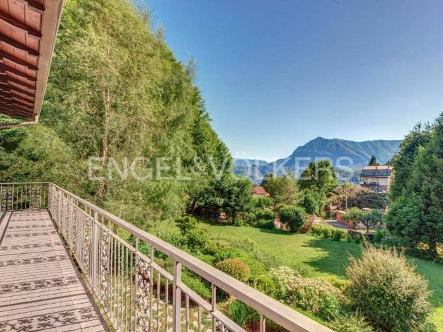 Villa in vendita a Plesio CO