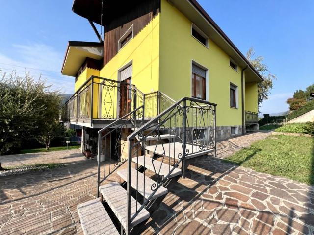 Villa in vendita a Pradalunga BG