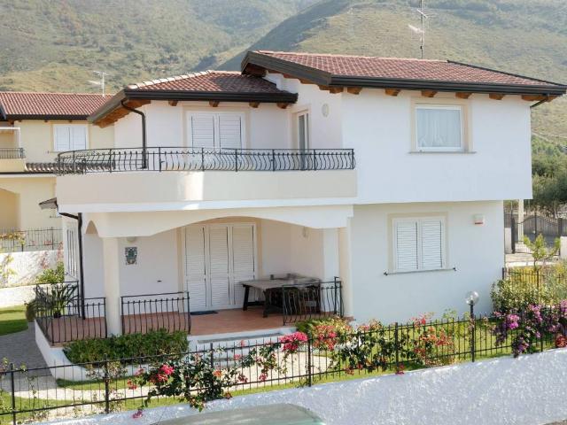 Villa in vendita a Praia a Mare CS