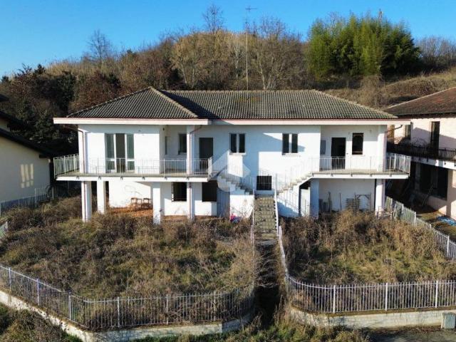Villa in vendita a Pralormo TO