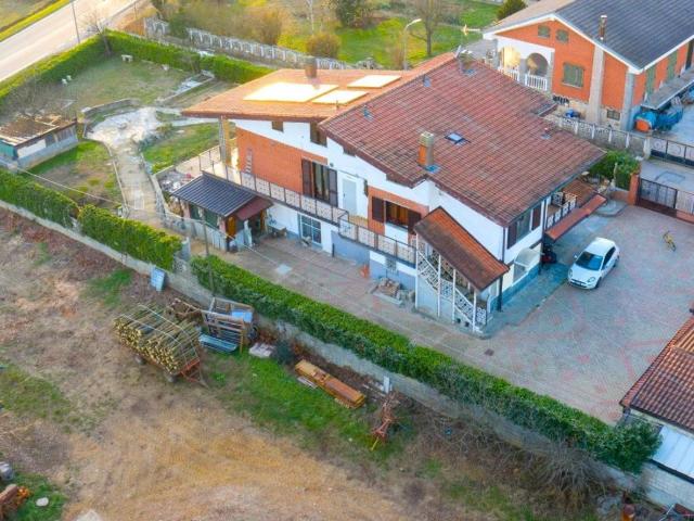 Villa in vendita a Pralormo TO