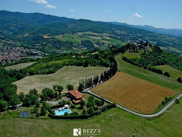 Villa in vendita a Pratovecchio e Stia AR