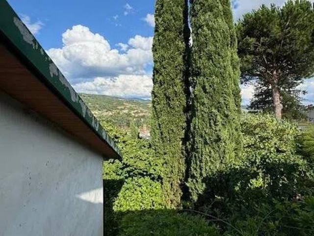 Villa in vendita a Pratovecchio e Stia AR