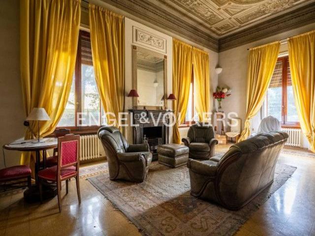 Villa in vendita a Prato