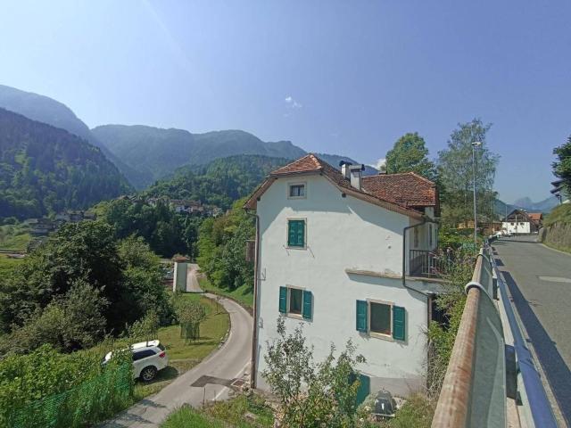 Villa in vendita a Prato Carnico UD