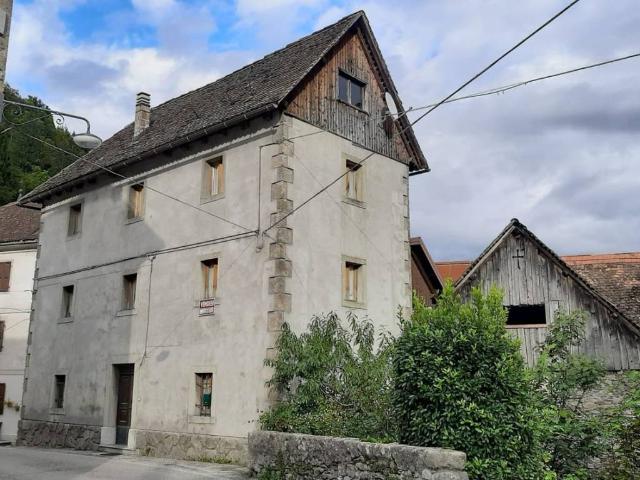 Villa in vendita a Prato Carnico UD