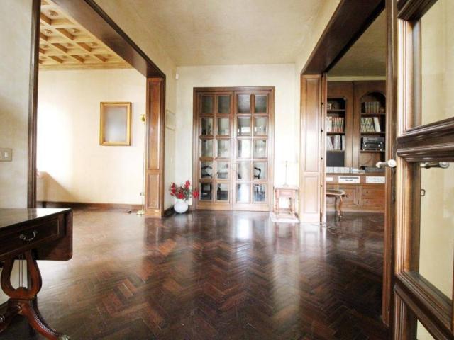 Villa in vendita a Prato PO