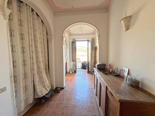 Villa in vendita a Prato PO