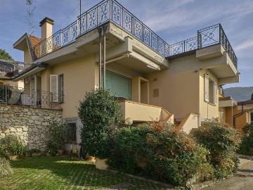 Villa in vendita a Prato PO