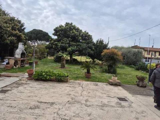 Villa in vendita a Prato PO