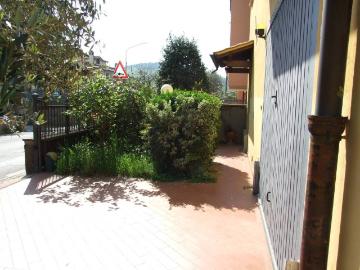Villa in vendita a Prato PO