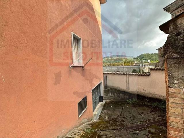Villa in vendita a Pratola Serra AV