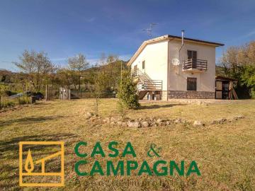 Villa in vendita a Pratella CE