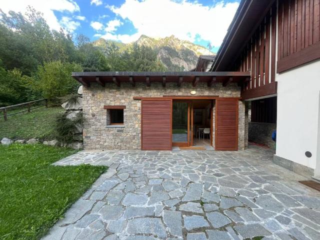 Villa in vendita a Prè Saint Didier AO