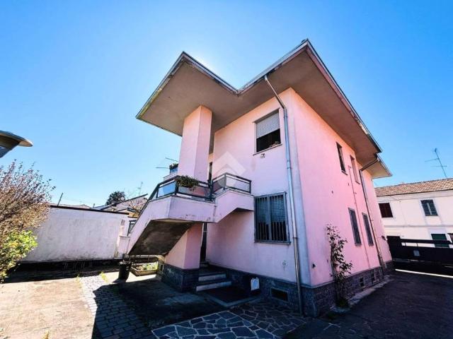 Villa in vendita a Pregnana Milanese MI