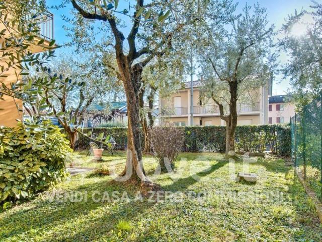 Villa in vendita a Predore BG