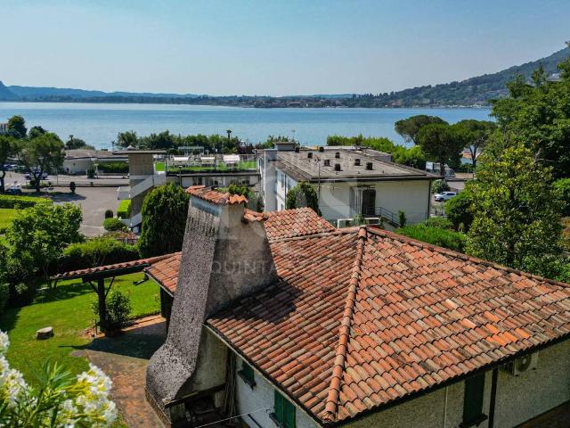 Villa in vendita a Predore BG