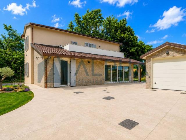 Villa in vendita a Predappio FC