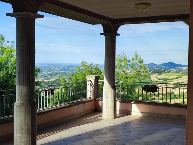 Villa in vendita a Meldola FC