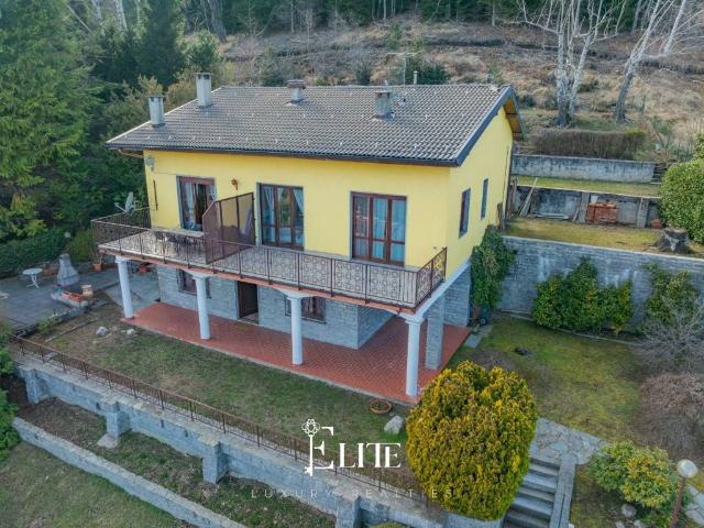 Villa in vendita a Premeno VB