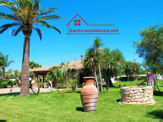 Villa in vendita a Presicce Acquarica LE