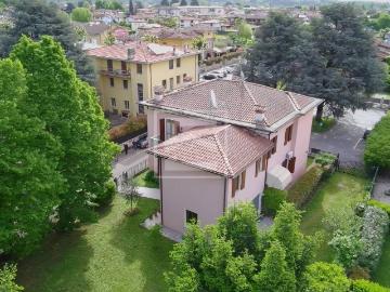 Villa in vendita a Prevalle BS
