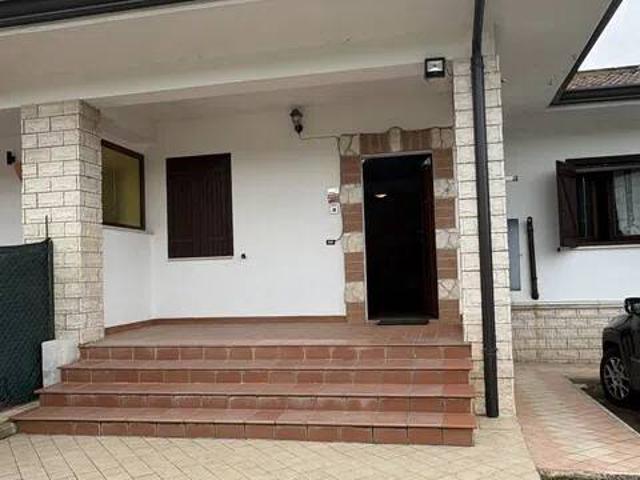 Villa in vendita a Priverno LT