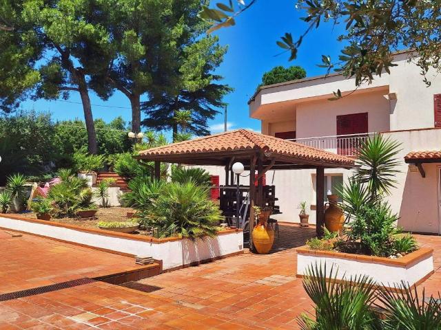 Villa in vendita a Putignano BA