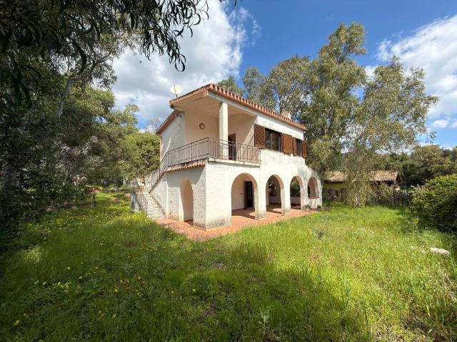 Villa in vendita a Pula CA