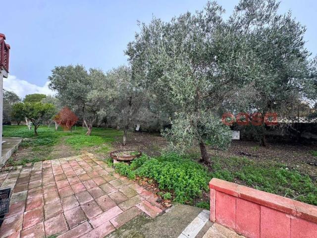 Villa in vendita a Pulsano TA