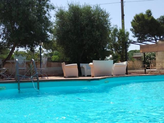 Villa in vendita a Pulsano TA