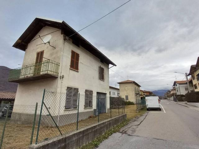 Villa in vendita a Quarona VC