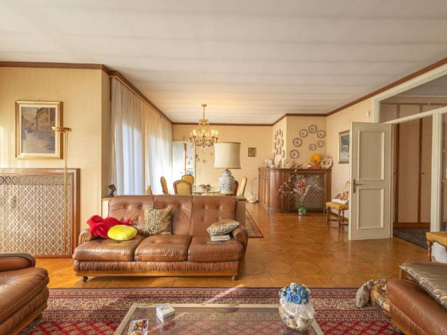 Villa in vendita a Quarona VC