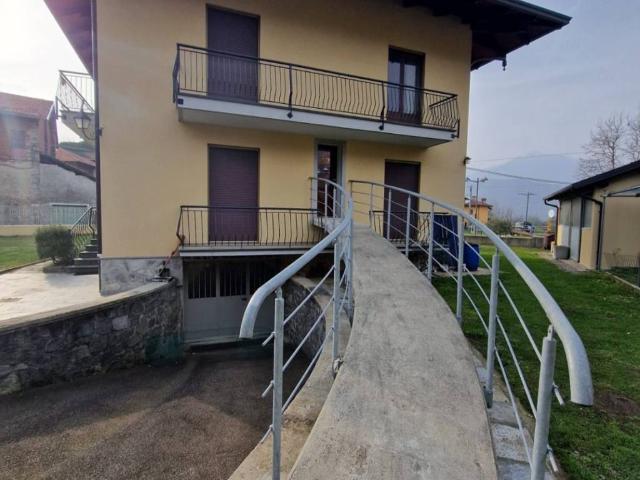 Villa in vendita a Quarona VC