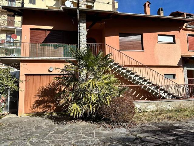 Villa in vendita a Quarona VC