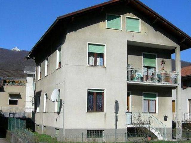 Villa in vendita a Quarona VC
