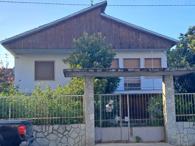 Villa in vendita a Quargnento AL