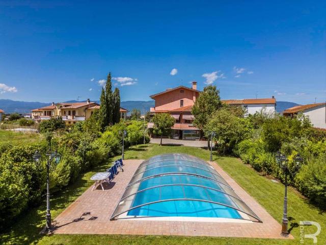 Villa in vendita a Quarrata PT