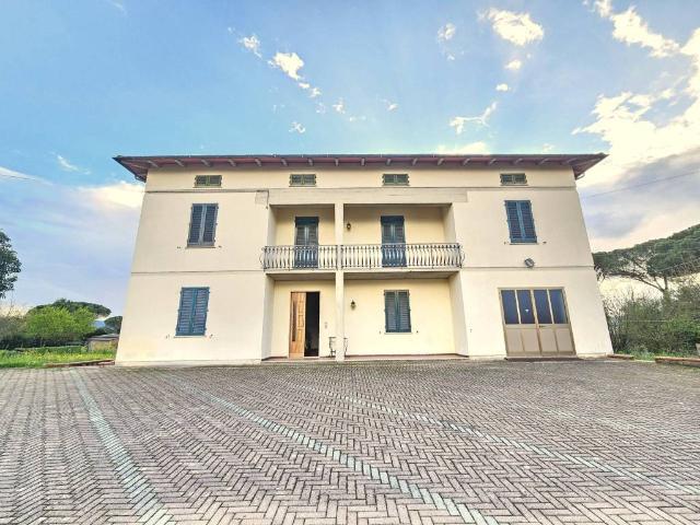 Villa in vendita a Quarrata PT