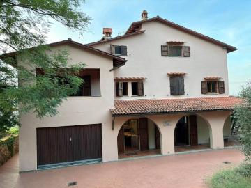 Villa in vendita a Quarrata PT