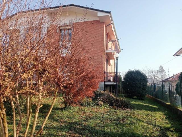 Villa in vendita a Quattordio AL