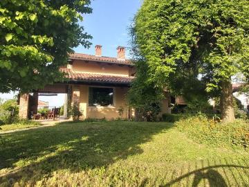 Villa in vendita a Quattordio AL