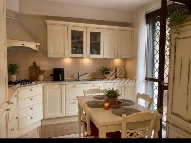 Villa in vendita a Quattro Castella RE