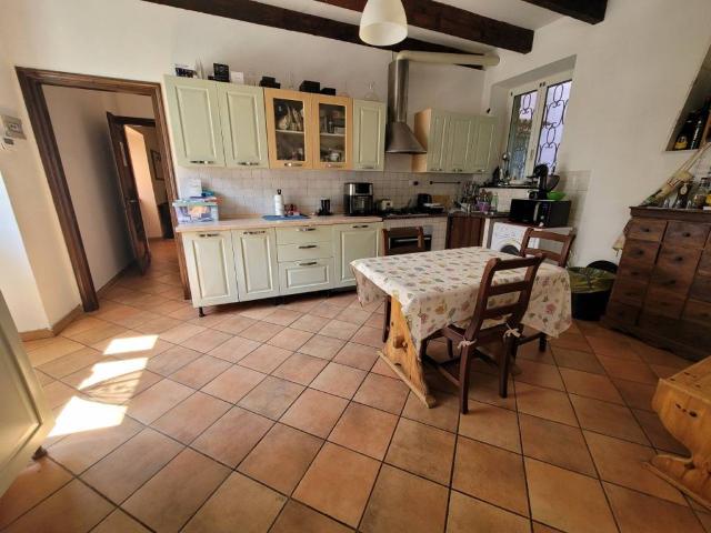 Villa in vendita a Quiliano SV