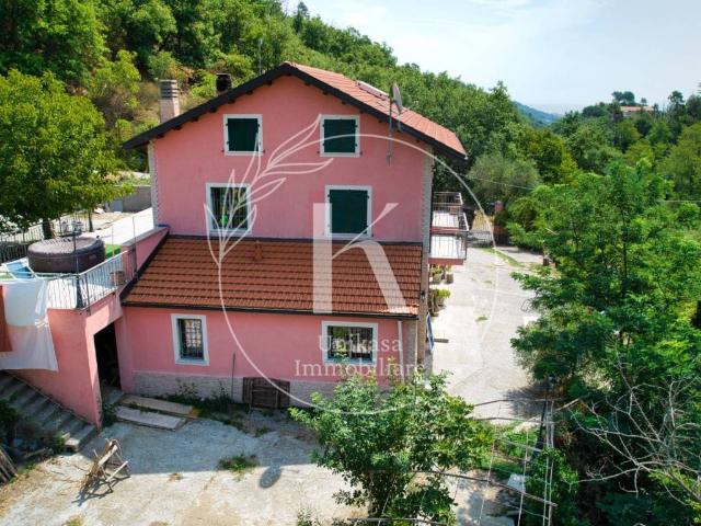 Villa in vendita a Quiliano SV