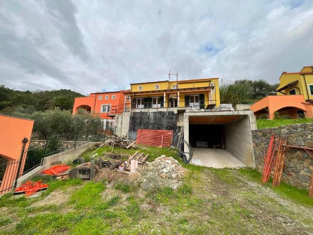 Villa in vendita a Quiliano SV